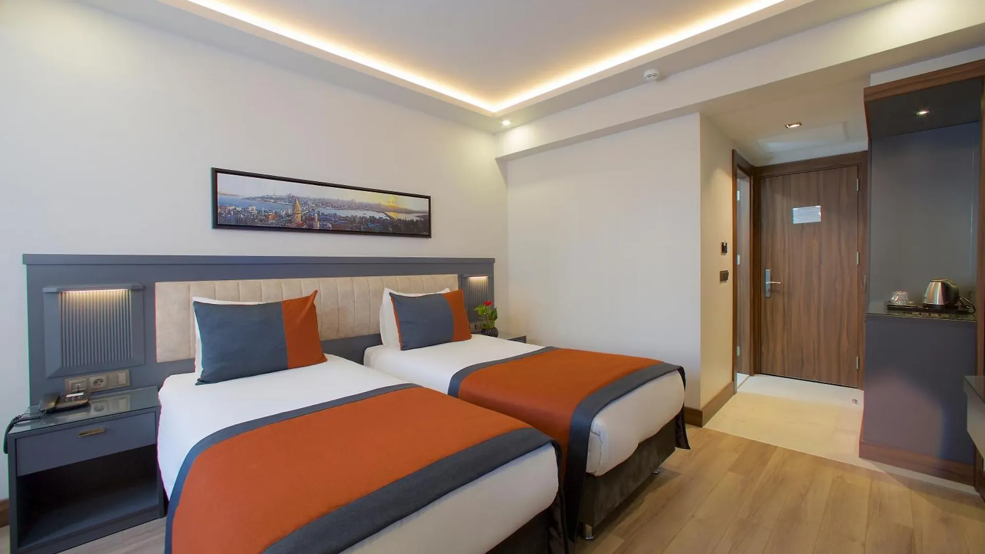 Hotel Eyfel Istanbul 3*,